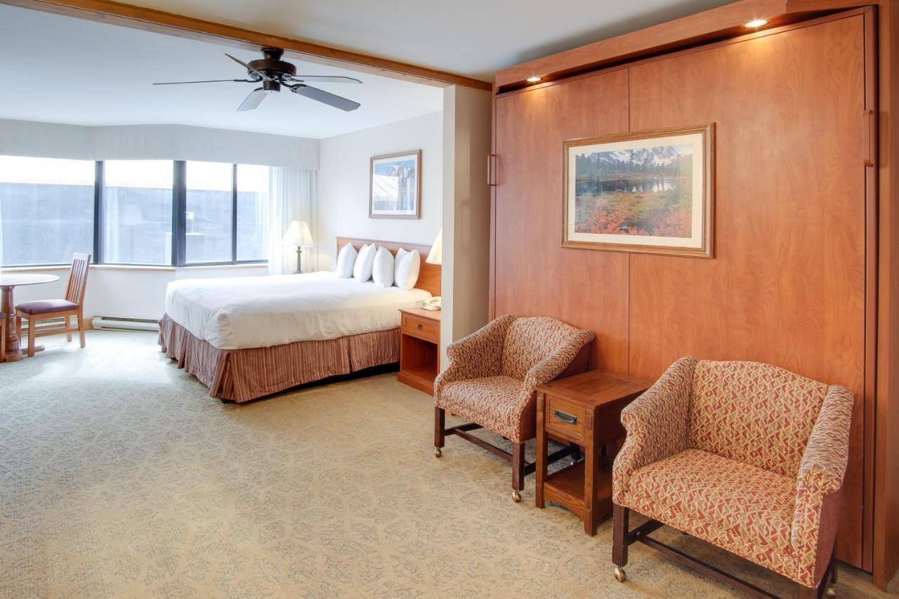 Ski-Inandski-Out Crested Butte Studio With Pool Access Ngoại thất bức ảnh